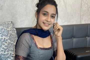 நடிகை அபர்ணதியின் அழகிய போட்டோஷூட்