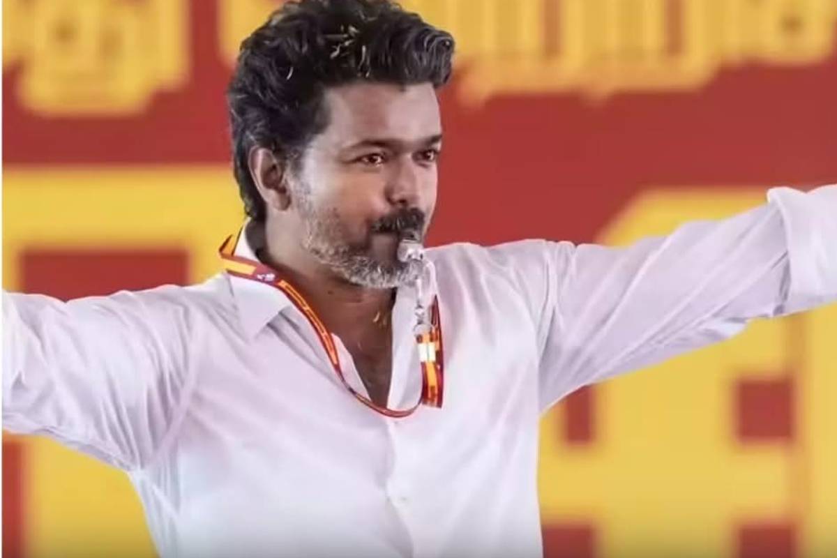 எரியுது மாலா!! 100+ தொகுதியில் தவெக விஜய்!! கலாய்க்கும் ப்ளூ சட்டை.. | Blue Sattai Maran Meme For Tvk Vijay Lead Vote Tn
