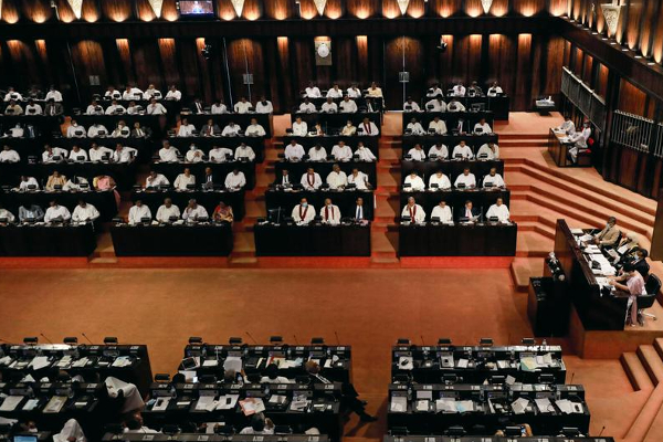 நாடாளுமன்றம் 42 பிரிவுகளாக பிளவடைந்துள்ளது: வஜிர அபேகுணவர்தன தகவல் | Parliament Divided Vajira Abeygunawardena நாடாளுமன்றம் 42 பிரிவுகளாக பிளவடைந்துள்ளது: வஜிர அபேகுணவர்தன தகவல் | Parliament Divided Vajira Abeygunawardena