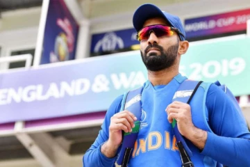 கிரிக்கெட்டில் இருந்து ஓய்வு பெறும் தினேஷ் கார்த்திக்..?