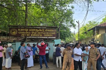 நல்லூரில் அசைவ உணவகத்திற்கு எதிராக கவனயீர்ப்பு போராட்டம்!