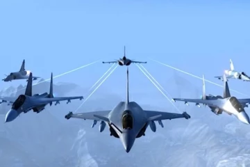 கொழும்பை மிரட்டிய இந்திய விமானப்படை