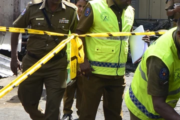 குடும்பத் தகராறில் இரண்டு பிள்ளைகளின் தந்தை எடுத்த விபரீத முடிவு (Photos)