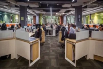 தினமும் இனி 9.15 மணி நேரம் பணி; பறந்த உத்தரவு - மிரண்ட ஊழியர்கள்!