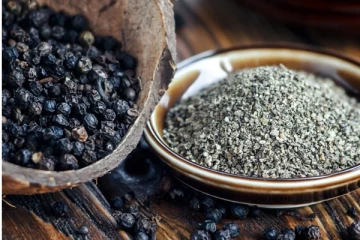 உணவில் அதிகமாக மிளகு சேர்த்துக் கொண்டால் பக்க விளைவுகள் வருமா?