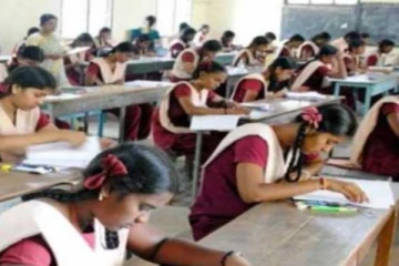 வெளியானது 12-ஆம் வகுப்பு ரிசல்ட் - அனைவரும் 100% தேர்ச்சி!!