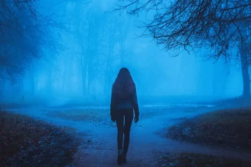 மாயமாய் மறைந்த யுவதி!! அதிர்ச்சியில் உறைந்த பொலிஸார்