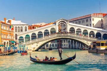 உலகிலேயே முதல்முறையாக... நுழைவுக்கட்டணம் வசூலிக்கும் Venice நகரம்