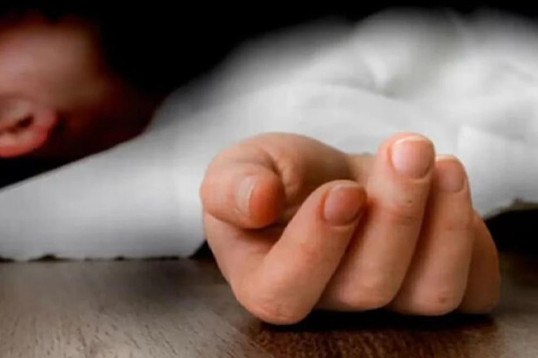 பெற்றோருடன் ஏரியில் குளித்த சிறுவனுக்கு நேர்ந்த சோகம் | Death A Boy Bathed In The Lake With His Parents