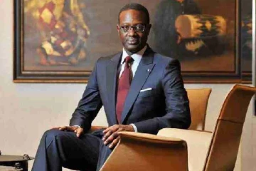 பிரெஞ்சு குடியுரிமையை கைவிட்டு... நாடொன்றின் ஜனாதிபதியாக களமிறங்கவிருக்கும் பிரபலம்