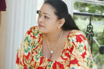 ஆம்பள ஷகிலாவே விஜய் தான்!! கமலுக்கு டஃப் கொடுக்கும் முகம் சுளிக்க வைத்த படம்..