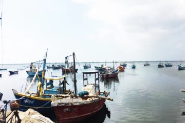 கிளிநொச்சி நீரியல்வளத்துறை பணிப்பாளருக்கு கடற்றொழிலாளர்கள் முன்வைக்கும் கோரிக்கை