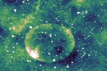 வேற்றுகிரகவாசிகள் போல் தோற்றமளிக்கும் மிதக்கும் கோளத்தை கண்டுப்பிடித்த விஞ்ஞானிகள்!