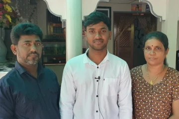 யாழில் உயிர்முறைமைகள் தொழில்நுட்ப பிரிவில் மாவட்ட ரீதியில் முதலிடம் பெற்ற மாணவன்