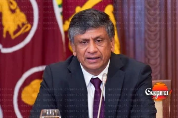 හිටපු ජනාධිපති ලේකම් සමන් ඒකනායකට අද CIDයට නොපැමිණෙන ලෙස දන්වයි [UPDATE]
