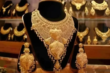 அடேங்கப்பா.. 73 ஆயிரத்தை கடந்த தங்கம் விலை - எவ்வளவு பாருங்க..