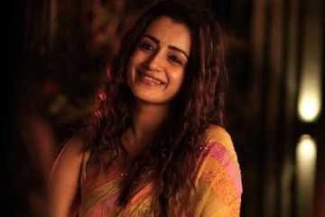 ஷப்பா முடியல, நீங்கள் எல்லாம் எப்படி வாழ்கிறீர்களோ... நடிகை த்ரிஷா போட்ட பதிவு, யாரை கூறுகிறார்?