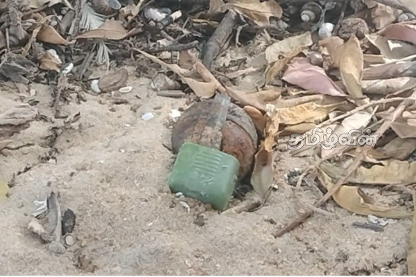 கந்தளாயில் கைக்குண்டு மீட்பு: பொலிஸார் தீவிர விசாரணை | Grenade Found In Kandalai Area