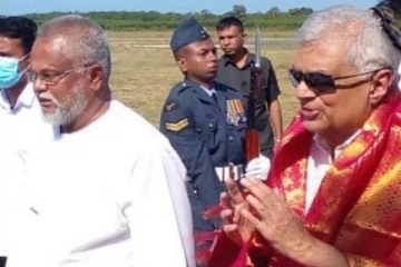 ரணிலின் யாழ் விஜயத்தில் அமைச்சர் டக்ளஸுக்கு நேர்ந்த நிலை!