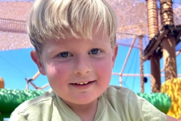 ஸ்பெயினில் கடத்தப்பட்ட 3 வயது பிரிட்டிஷ் சிறுவன் ; தாய் மீது தந்தை முறைப்பாடு