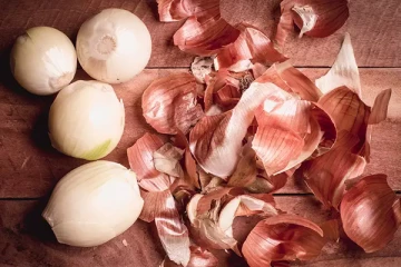 இனி வெங்காயம் உறிச்ச தோலை தூக்கி வீசாதீங்க! பல நன்மைகளுக்கு பயன்படுத்தலாம்