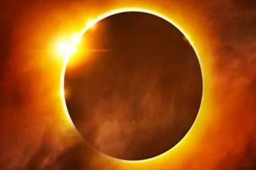 வருடத்தின் முதல் சந்திர கிரகணம்.. இந்த ராசிக்கு காத்திருக்கும் எச்சரிக்கை!