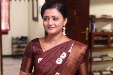 அட சிறகடிக்க ஆசை சீரியல் புகழ் கோமதி ப்ரியாவா இது... பல வருடங்கள் முன் எப்படி உள்ளார் பாருங்க, Unseen போட்டோ