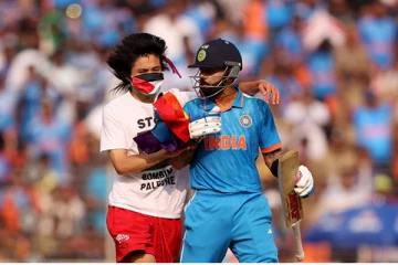 உலகக் கிண்ண இறுதிப் போட்டி: திடீரென மைதானத்திற்குள் ஓடிய பாலஸ்தீன ஆதரவாளரால் சர்ச்சை