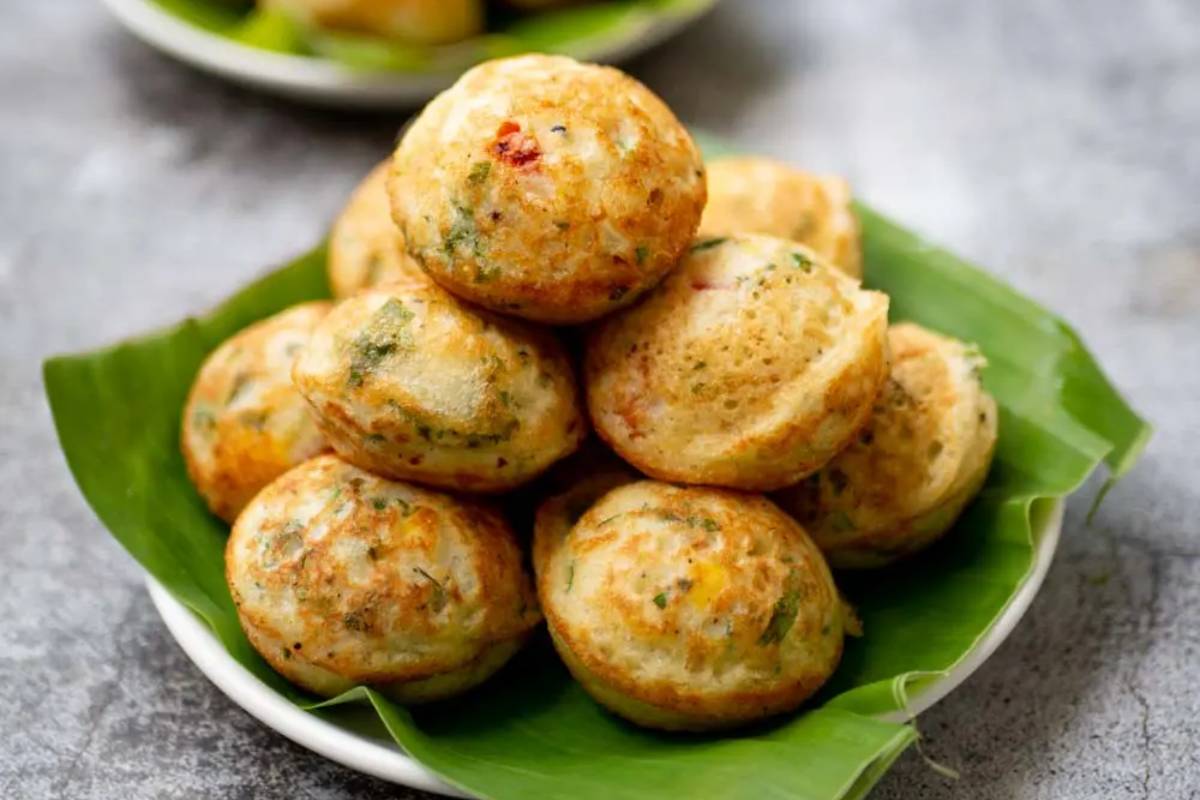 நாவூறும் சுவையில் முட்டை பணியாரம்.., எப்படி செய்வது? | Muttai Paniyaram Recipe In Tamil