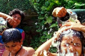 தீபாவளி அன்று ஏன் எண்ணெய் தேய்த்து குளிக்க வேண்டும் தெரியுமா?