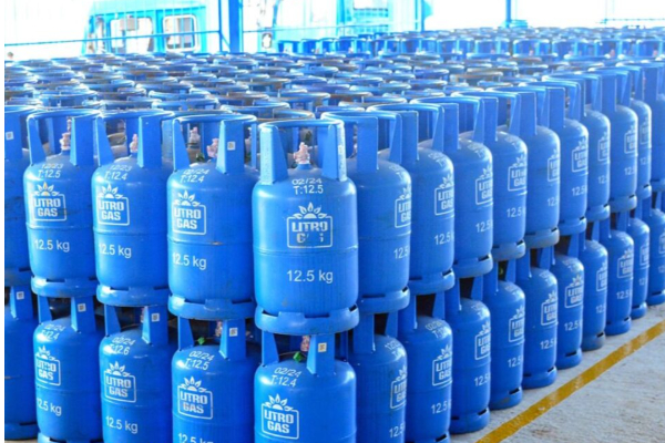 எரிவாயு தட்டுப்பாட்டிற்கு தீர்வு : விநியோக நடவடிக்கைகள் இன்று ஆரம்பம் | Solution For Cooking Gas Shortage In Sri Lanka