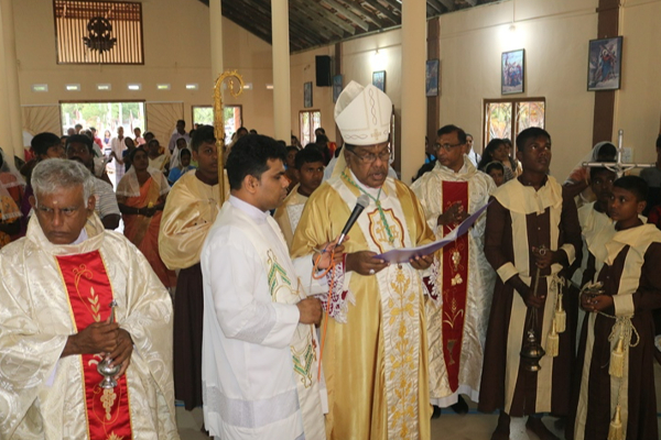 கிளிநொச்சி புனித அந்தோனியார் ஆலயம் திருப்பலி ஒப்புக்கொடுக்கப்பட்டுள்ளது | Return Of St Anthony S Church Kilinochchi