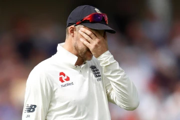 “வெக்கமா இல்லையா?” - ஜோ ரூட்டை கழுவி ஊற்றும் இங்கிலாந்து ஊடகங்கள்