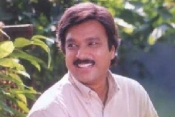 நவரச நாயகன் கார்த்திக்கின் மனைவி மற்றும் 3 மகன்களை பார்த்திருக்கிறீர்களா?- குடும்பத்துடன் வெளிவந்த போட்டோ