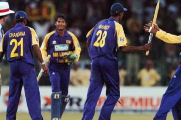 அடுத்தடுத்து அவுட்டான இந்திய வீரர்கள்! அபார வெற்றி பெற்று ஆசிய கோப்பையை முத்தமிட்ட இலங்கை அணி... இதே நாளில் செய்த ஒரு சாதனை