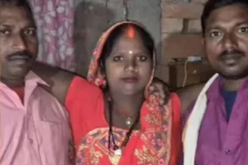 2 கணவர்களுடன் ஒரே வீட்டில்.. ஒன்னாவே சாப்பிட்டு தூங்குவாங்க; மனைவி நெகிழ்ச்சி!