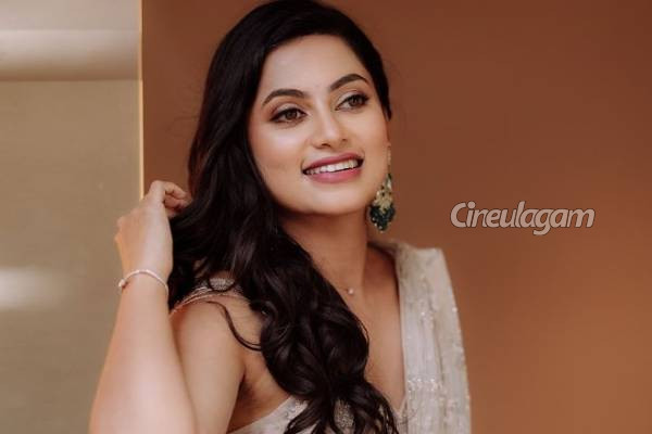 அய்யனார் துணை சீரியல் நடிகைக்கு கிடைத்த விருது.. விஜய் டெலிவிஷன் விருது மேடையில் ஸ்வீட் சர்ப்ரைஸ் | 10Th Annual Vijay Television Awards Part 2