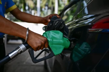 කර්මාන්ත සඳහා අවශ්‍ය ඉන්ධන අඛණ්ඩව - රජයෙන් පොරොන්දුවක්