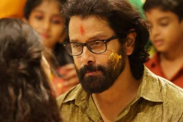 விக்ரமின் கோப்ரா திரைப்படம் முதல் நாளில் மட்டும் இவ்வளவு செய்யுமா?- வெளிவந்த கணிப்பு