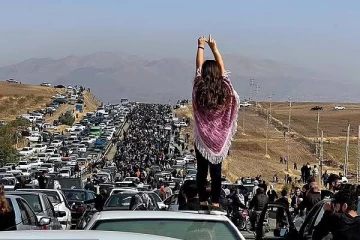 இனிப்பு வழங்கிய மாணவன்... கடவுளுக்கு எதிரான போர் என கூறி மரண தண்டனைக்கு விதித்த நாடு