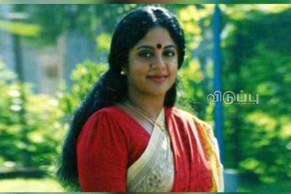 ரஜினிக்கு அம்மா, கமலுடன் ரொமான்ஸ்? ஸ்ரீவித்யா வாழ்க்கையை சீரழித்த பிரபலங்கள்.. | Srividya Entire Cinema Life History Until Death