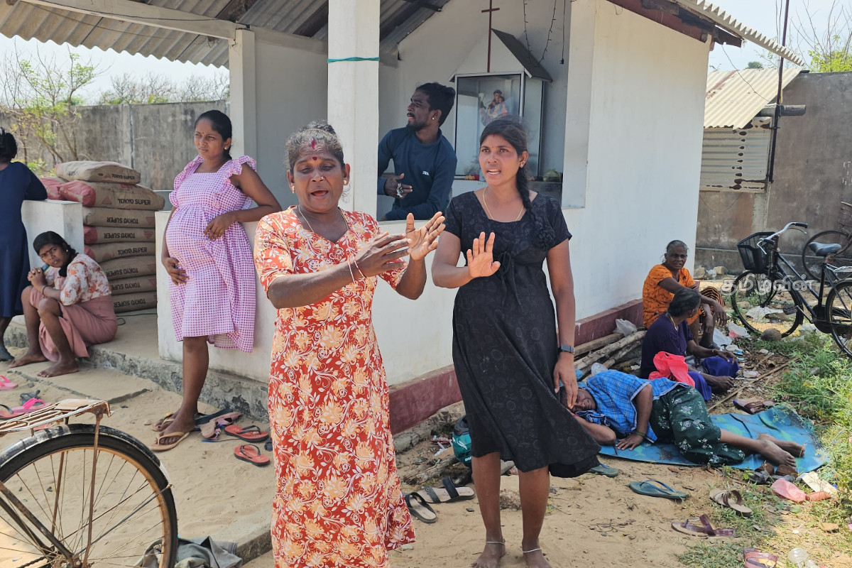 யாழில் காணாமல் போன கடற்றொழிலாளர்கள்! முன்வைக்கப்பட்டுள்ள குற்றச்சாட்டு | Missing Fishermen In Jaffna Navy Takes No Action யாழில் காணாமல் போன கடற்றொழிலாளர்கள்! முன்வைக்கப்பட்டுள்ள குற்றச்சாட்டு | Missing Fishermen In Jaffna Navy Takes No Action