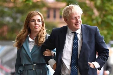 பிறந்தது 7 வது குழந்தை: மகிழ்ச்சியில் பிரித்தானிய பிரதமர் போரிஸ்