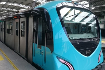 மெட்ரோ ரயிலில் இனி போட்டோஷுட் நடத்த அனுமதி - எவ்வளவு கட்டணம் தெரியுமா?