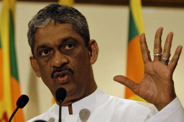 விடுதலைப்புலிகளின் தலைவர் இருந்தால் இவர்களால் பைத்தியக்காரத்தனமாக நடக்க முடியாது - பொன்சேகா ஆவேசம்(காணொளி) - ஐபிசி தமிழ்