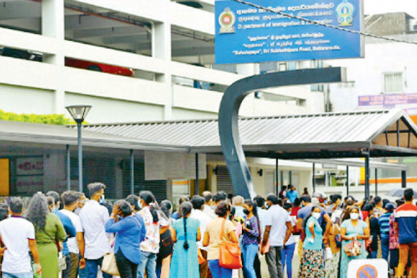 கடவுச்சீட்டு அலுவலகத்தில் ஏற்பட்ட திடீர் சிக்கல்.. பொதுமக்களுக்கு வெளியான முக்கிய அறிவுறுத்தல் | Notice Issued To Passport Applicants Telephone Num