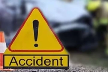 கிளிநொச்சி வாகன விபத்தில் சாரதி படுகாயம்