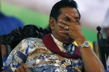 மனமுடைந்து அதிருப்தி நிலையில் சிறிலங்கா பிரதமர் மகிந்த! (காணொளி)
