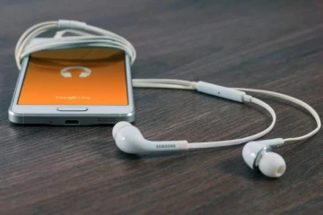 ஹெட்போன் புதுசா வாங்கற ஐடியா இருக்கா? அதற்கு முன்னாடி இதையெல்லாம் மறக்காம கவனிங்க