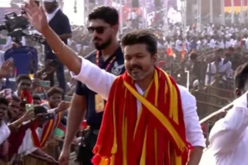 மதுரை மாநாட்டில் நடிகர் விஜய்யின் தெறிக்கும் பேச்சு... பாஜக, திமுகாவை கிழித்த தளபதி